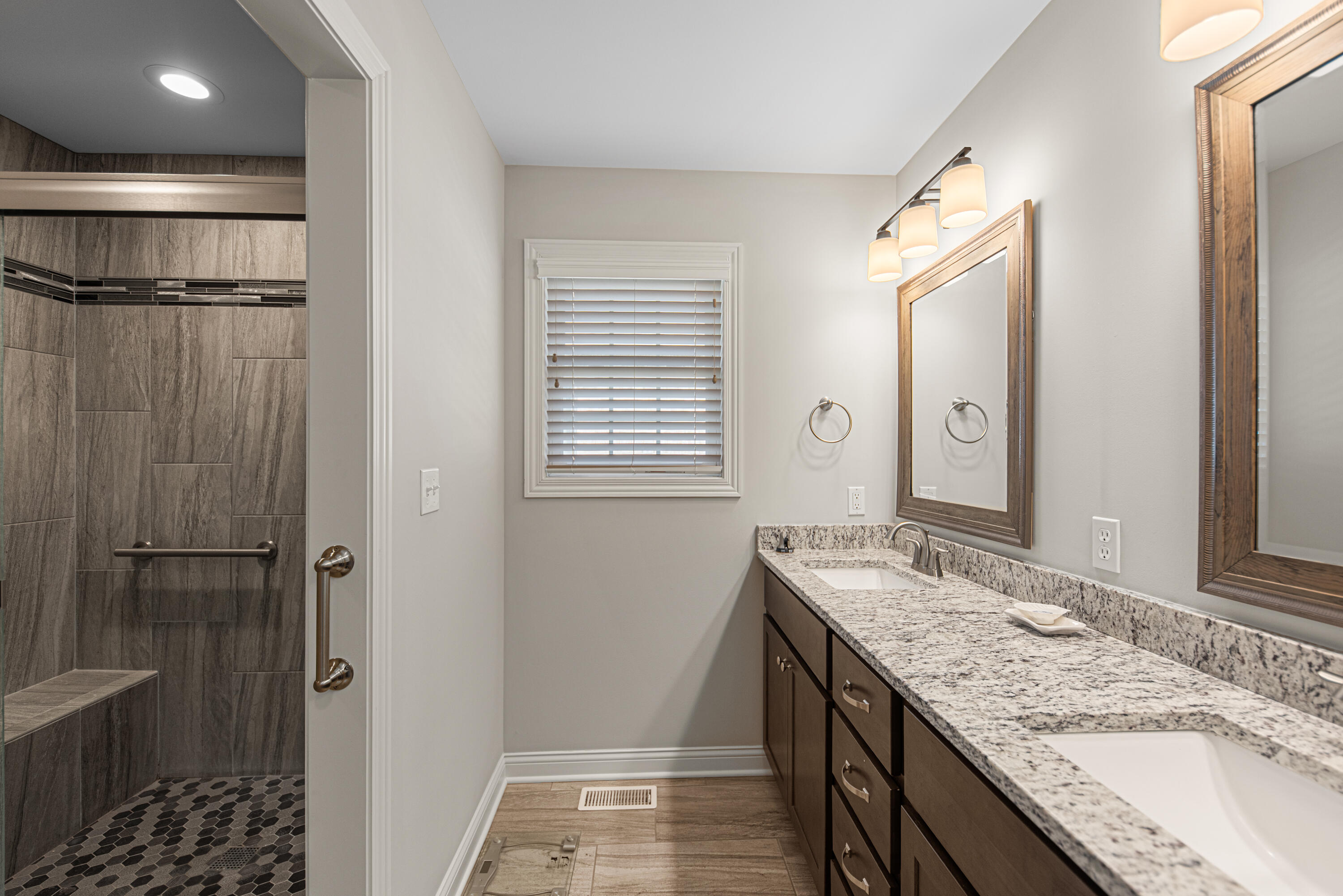 2324 Waterford Circle E