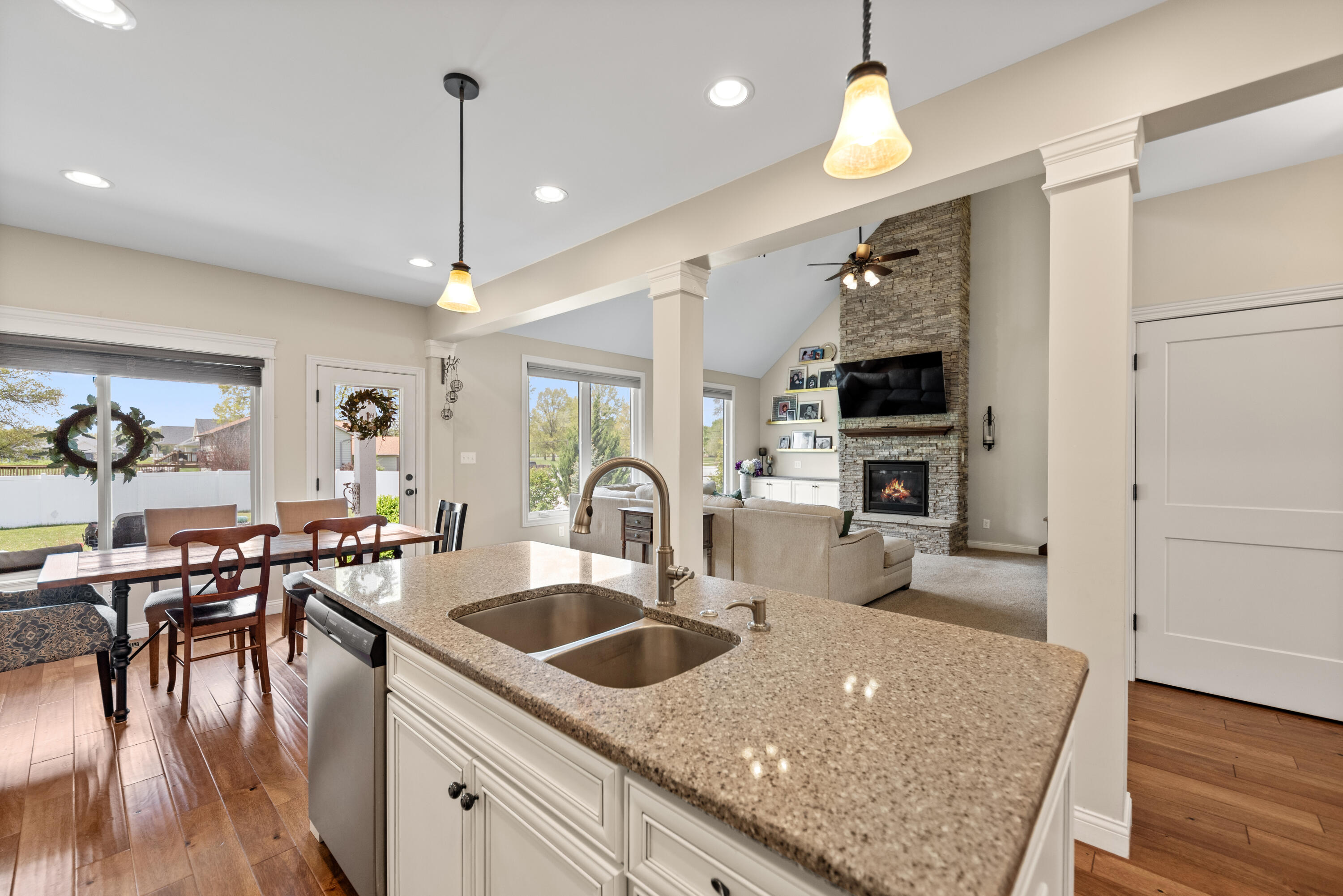 2015 Terreno Drive