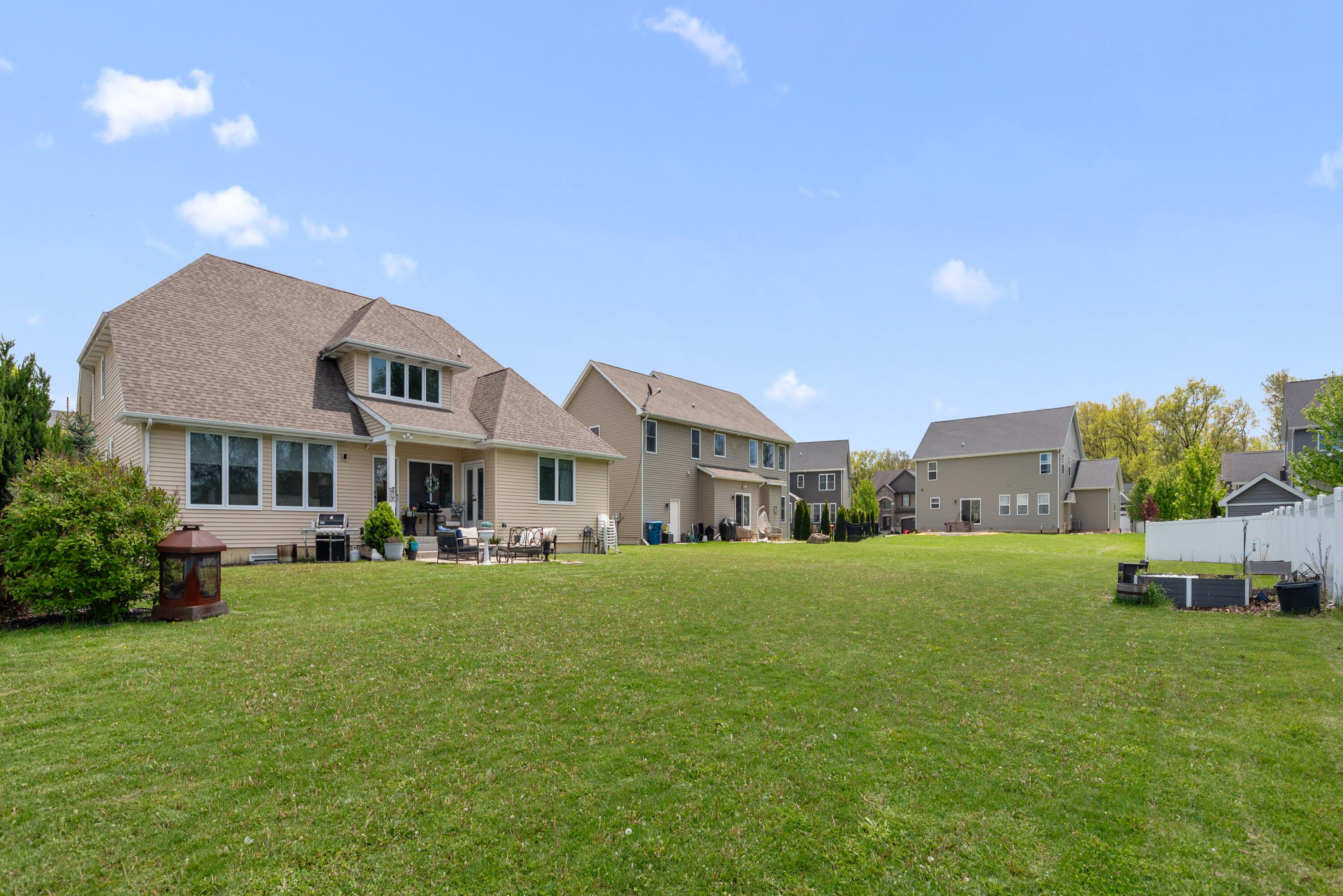 2015 Terreno Drive
