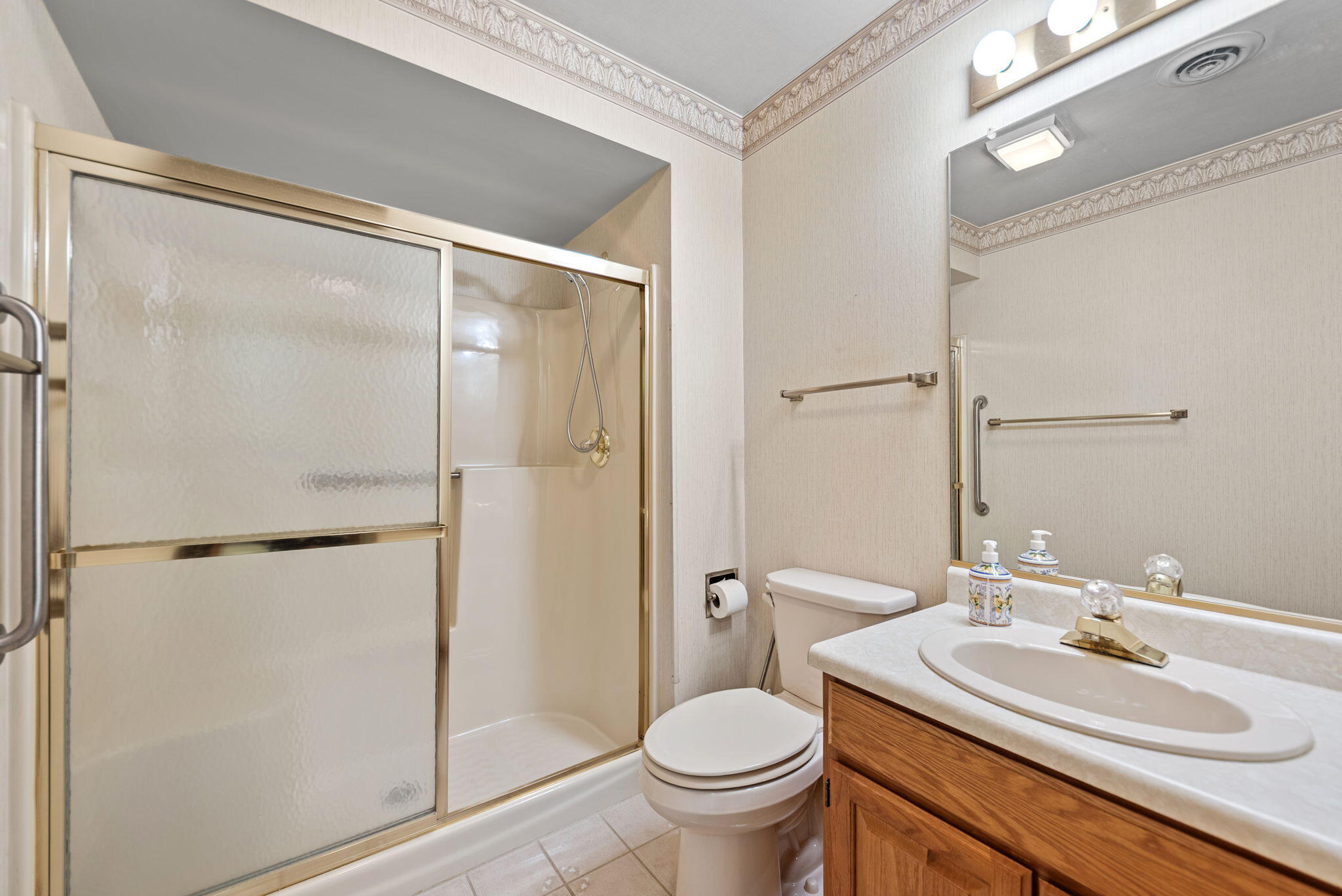 643 South Street Unit: 103