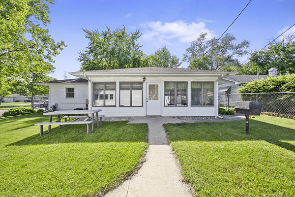 1 N Wabash Street