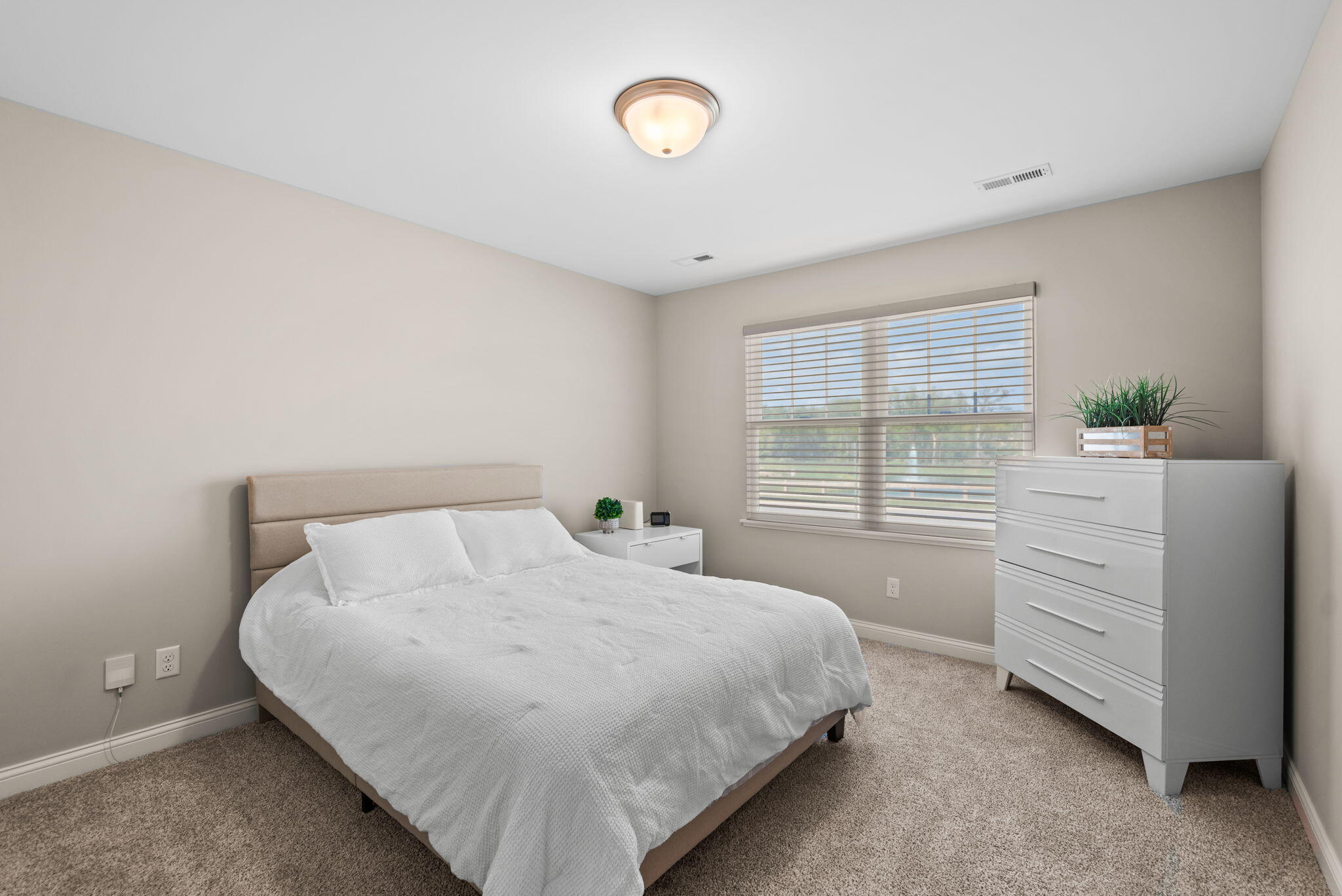 12635 Woodside Court