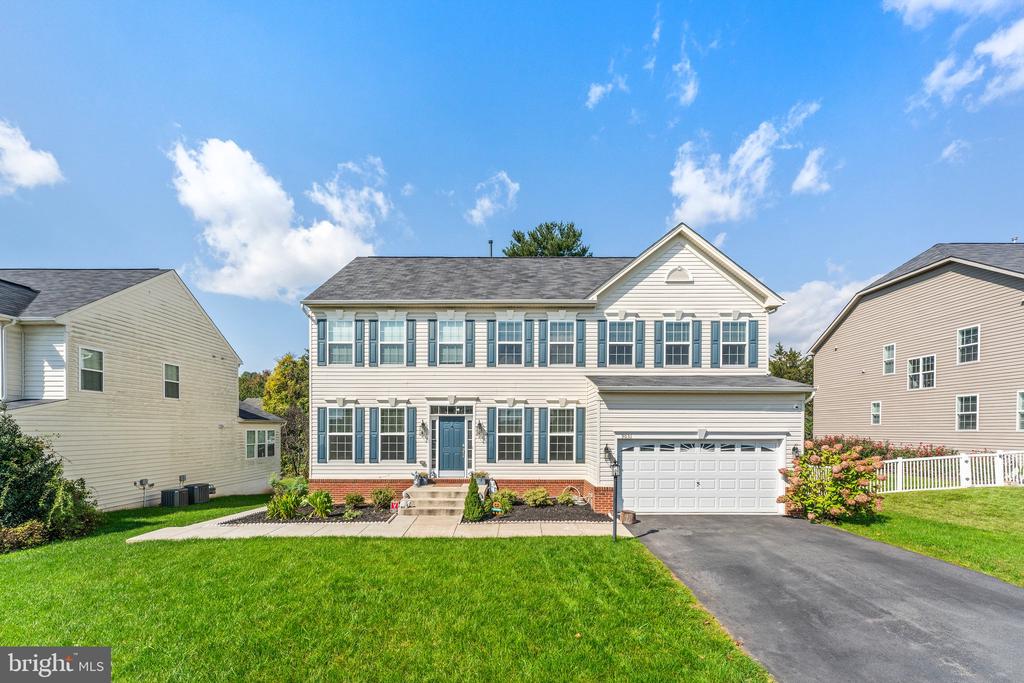 9031 Stone Crest Dr