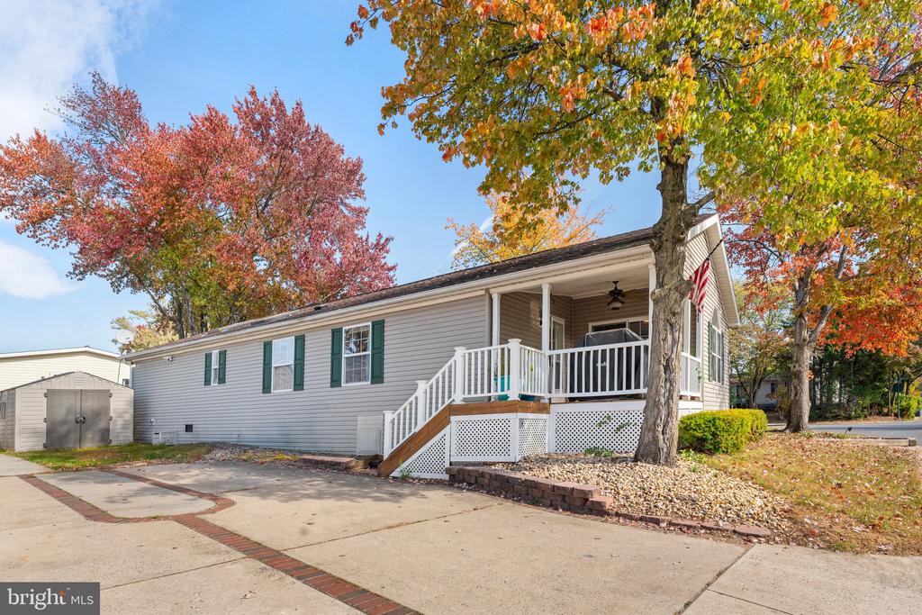 14604 Icelandic Pl