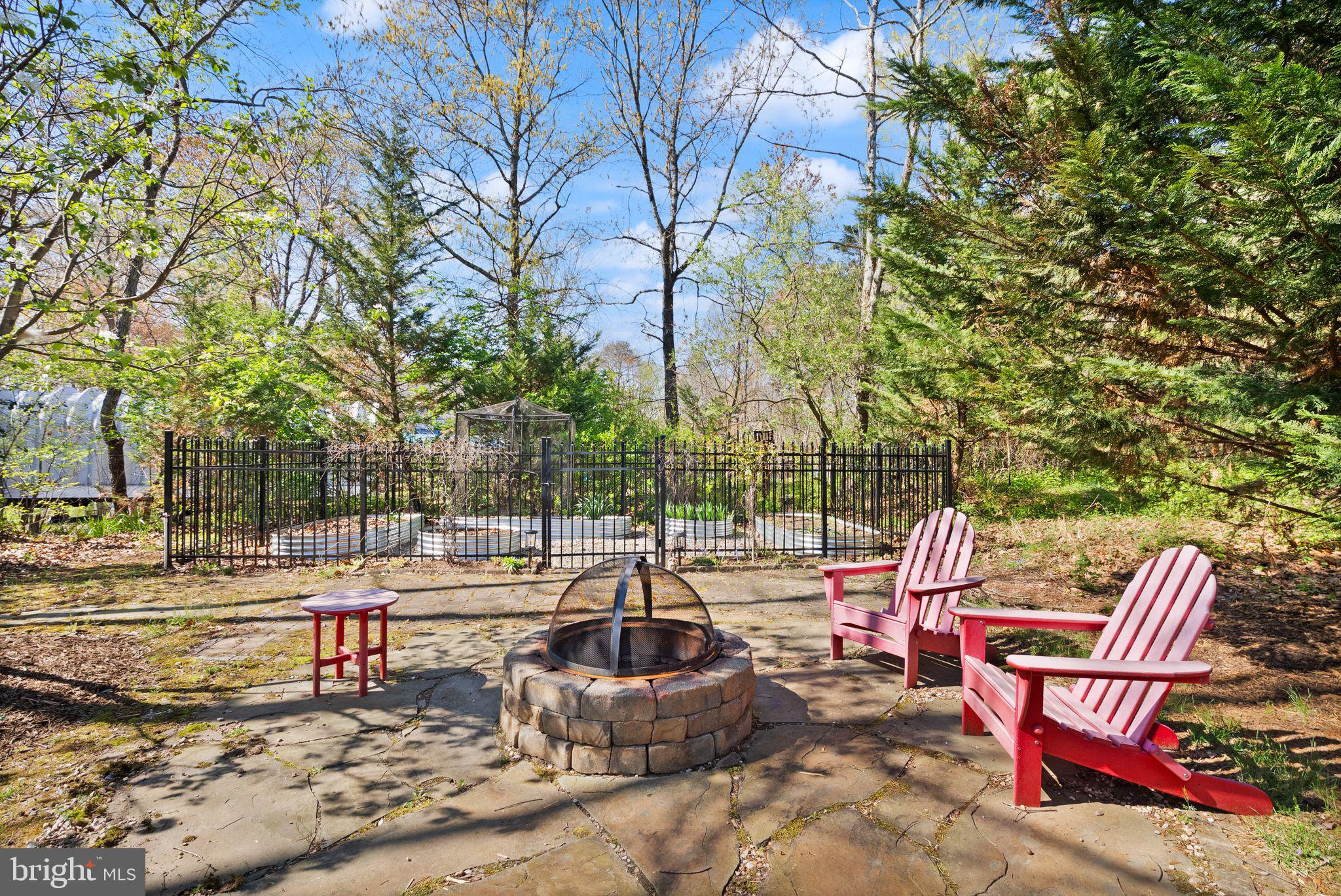 12212 JONATHONS GLEN WAY