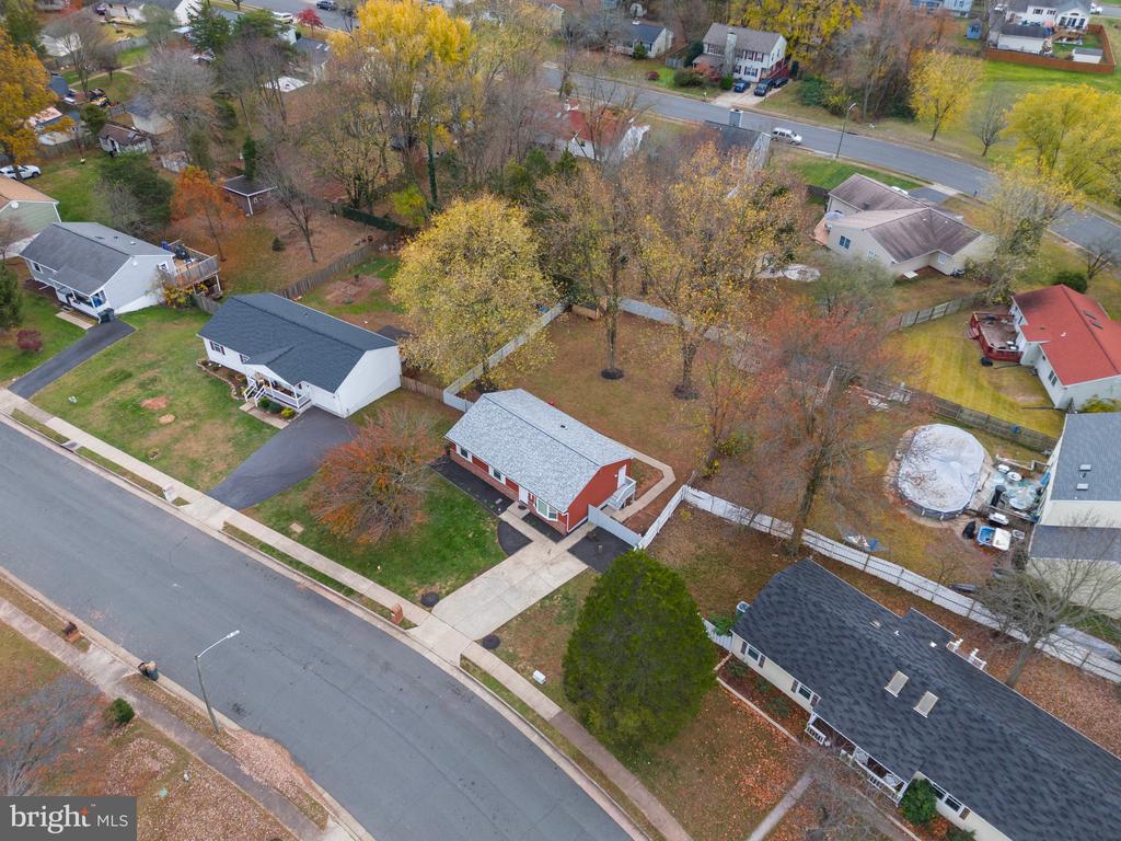 9195 Winterset Dr