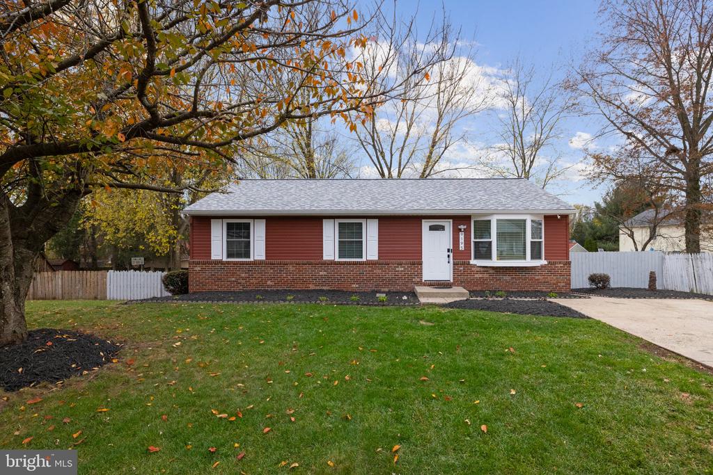 9195 Winterset Dr