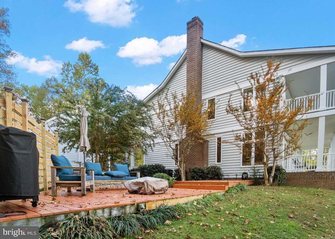 36 POCAHONTAS LN