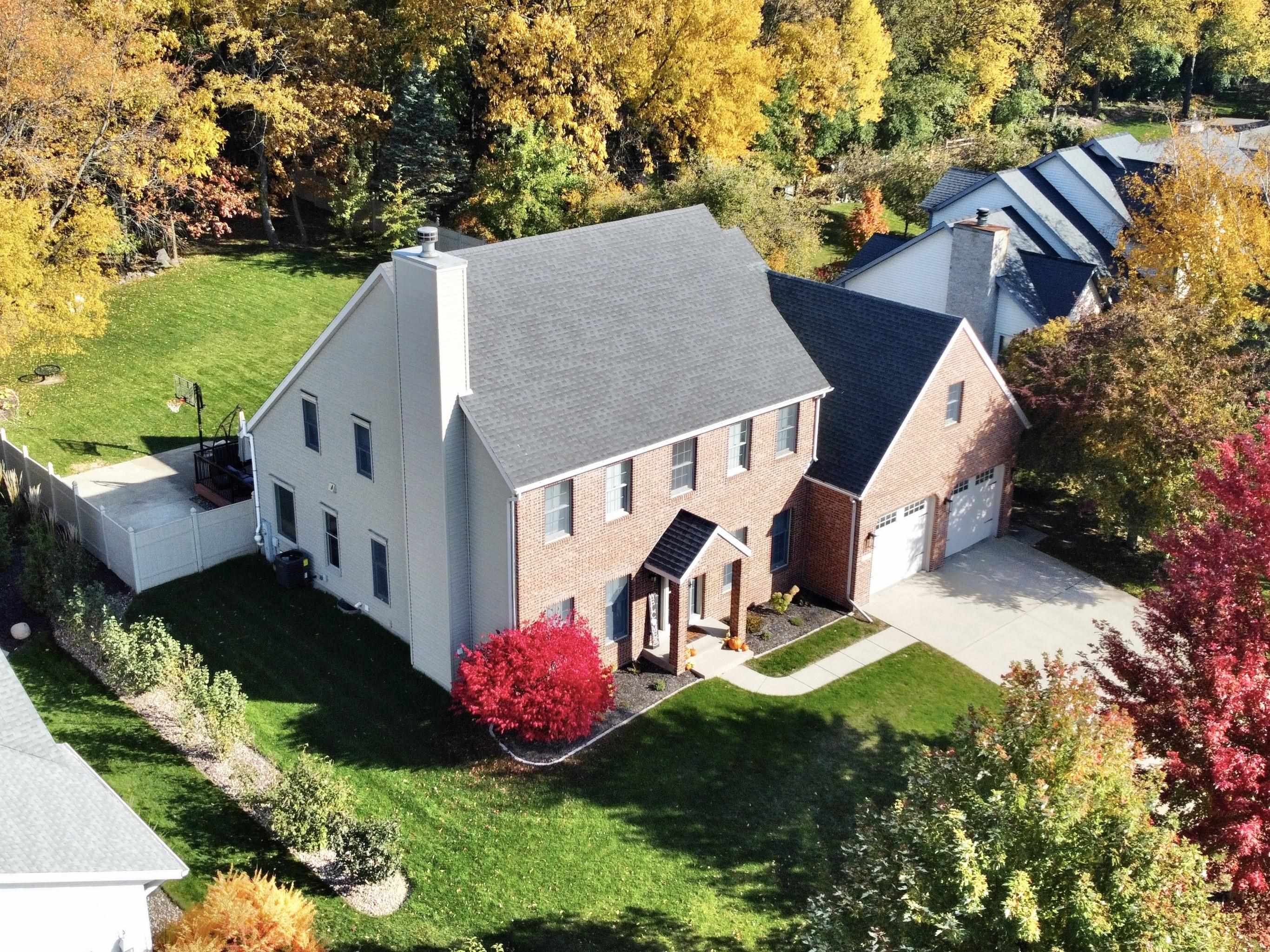 3423 Briar Crest Drive