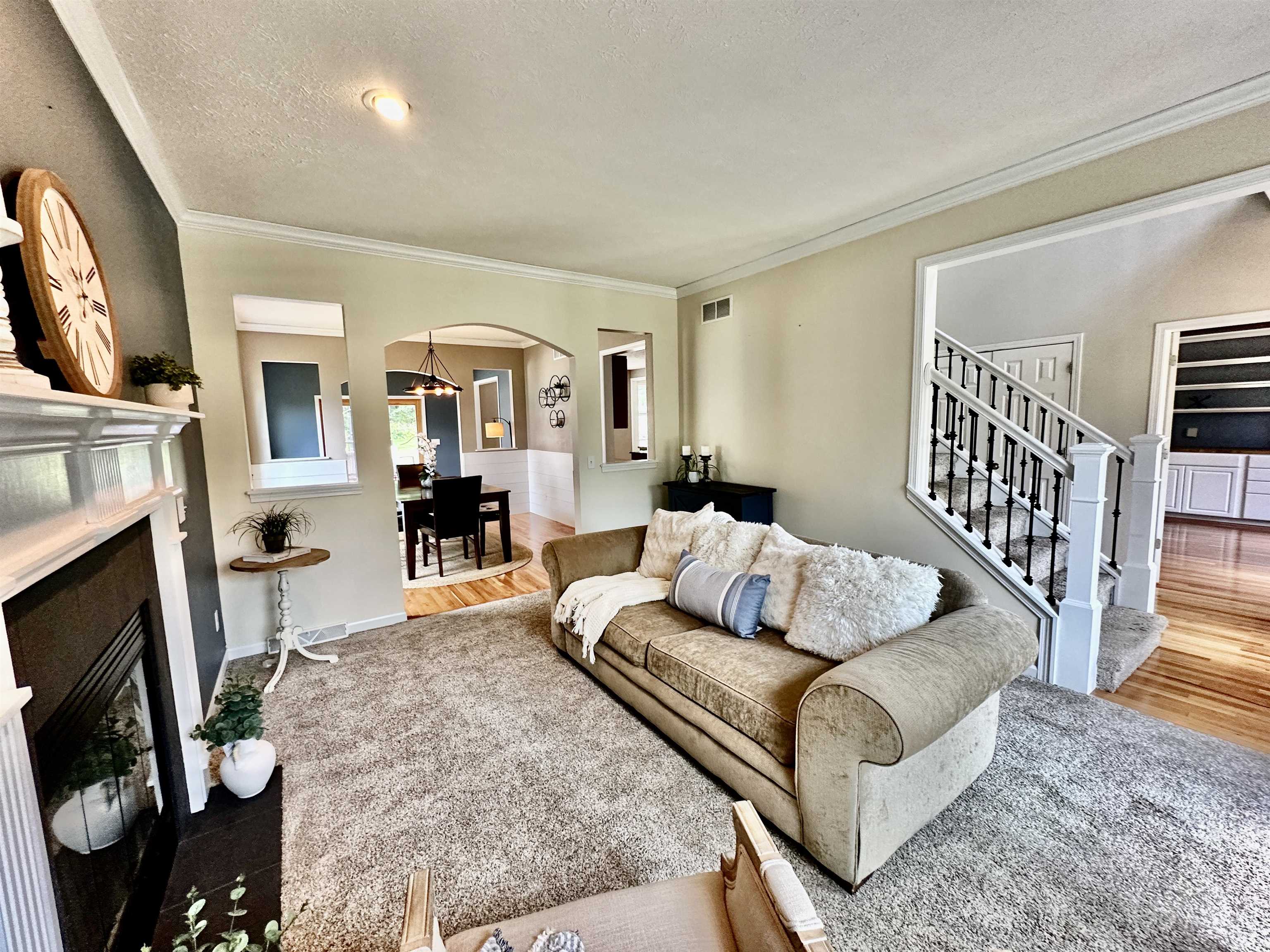 3423 Briar Crest Drive