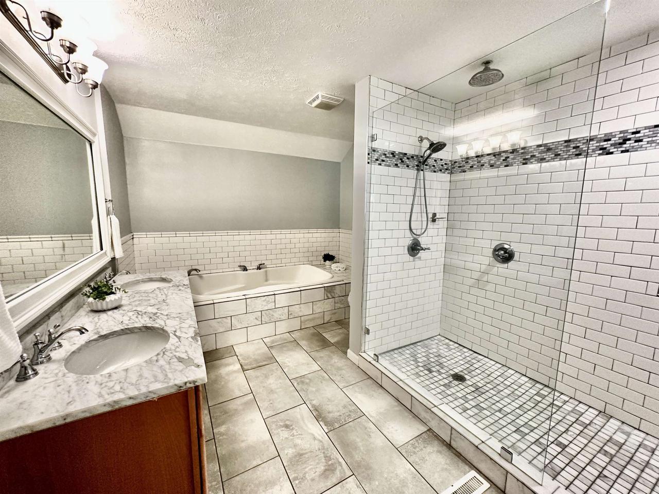 3423 Briar Crest Drive