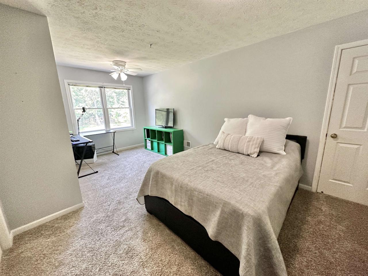 3423 Briar Crest Drive