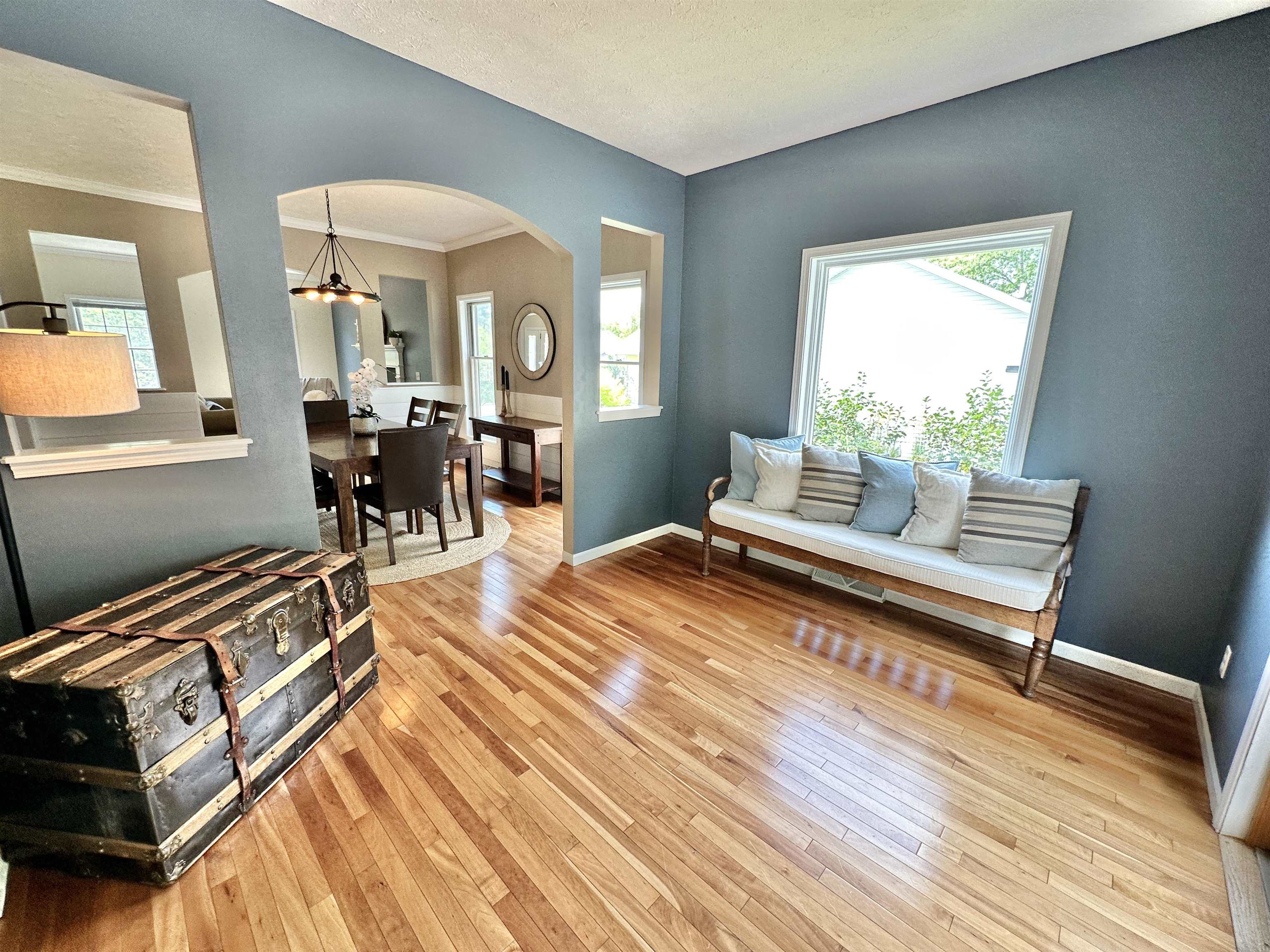 3423 Briar Crest Drive