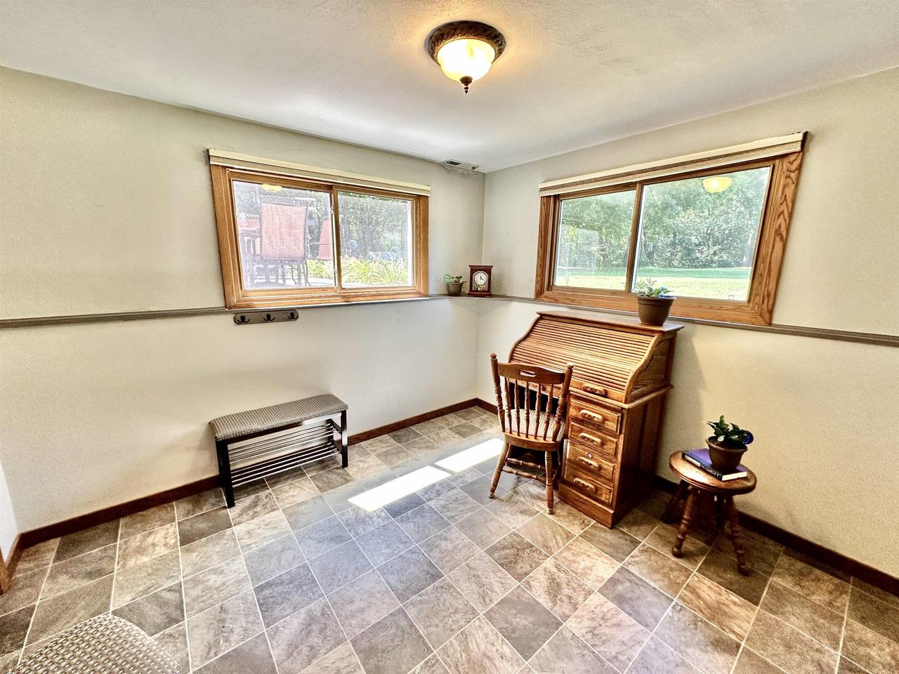 4326 South River Road