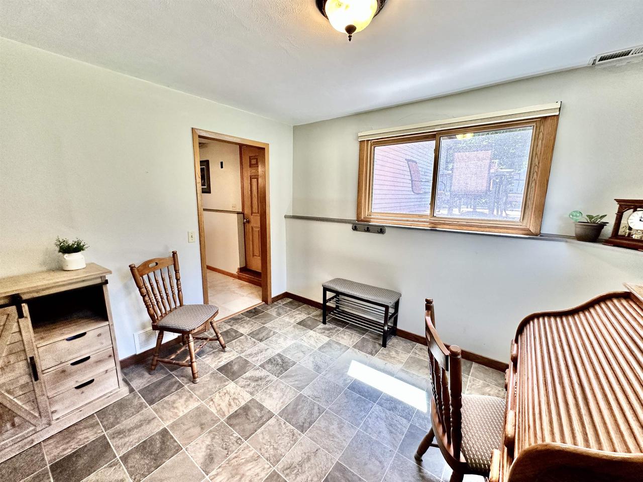 4326 South River Road