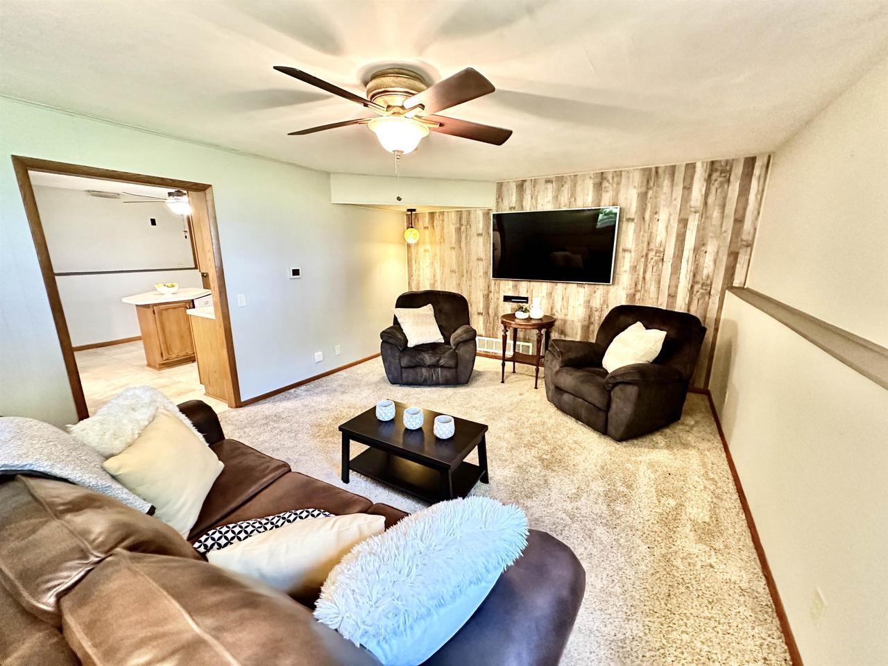 4326 South River Road