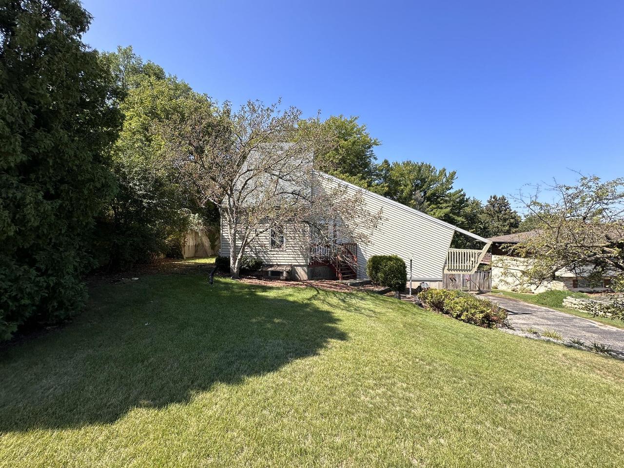 24 South Wright Road