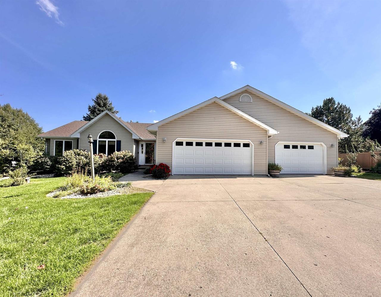 2930 North Partridge Hollow Drive