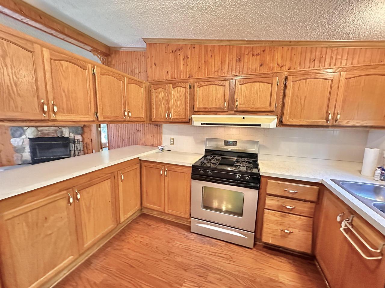 192 Schroeder Avenue