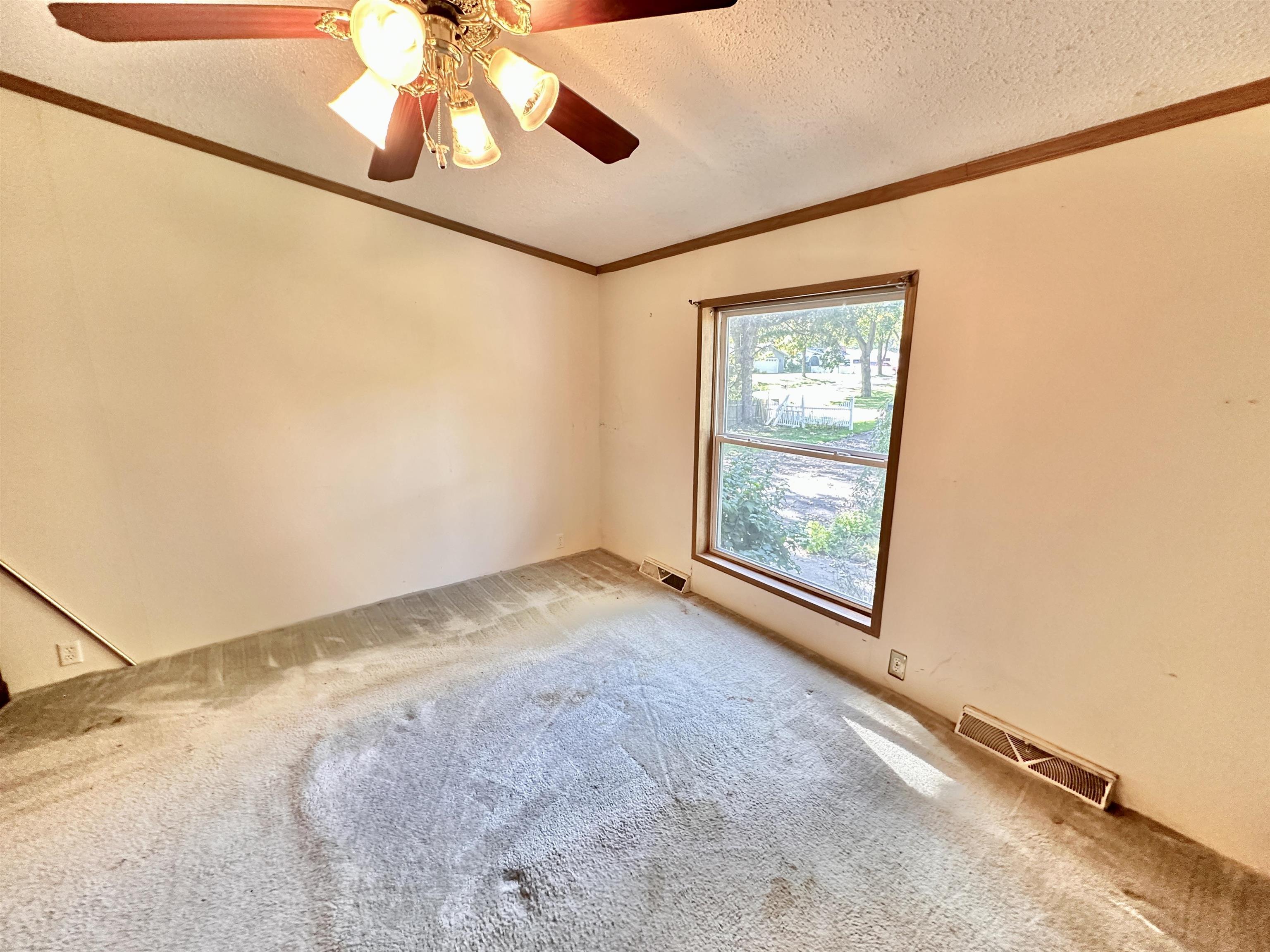 192 Schroeder Avenue