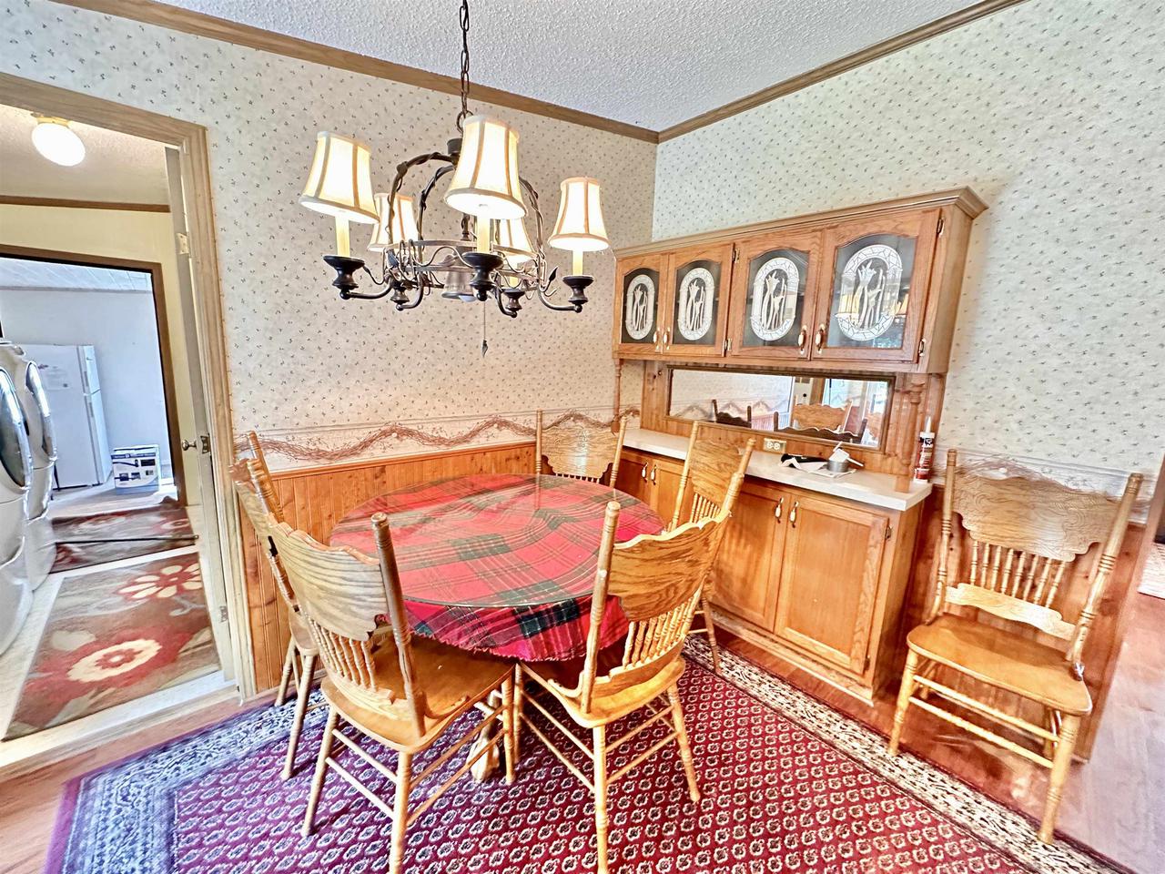 192 Schroeder Avenue