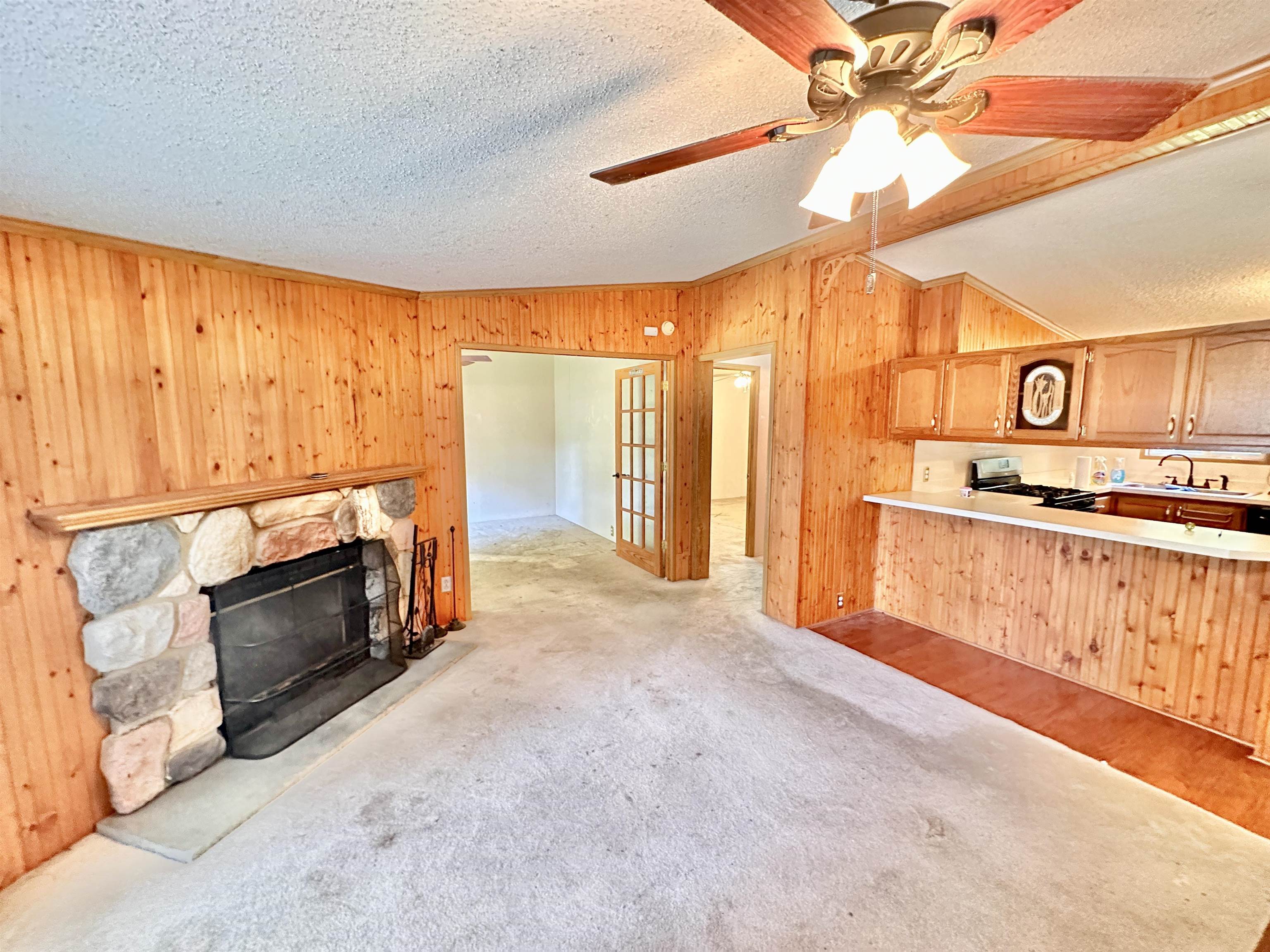 192 Schroeder Avenue