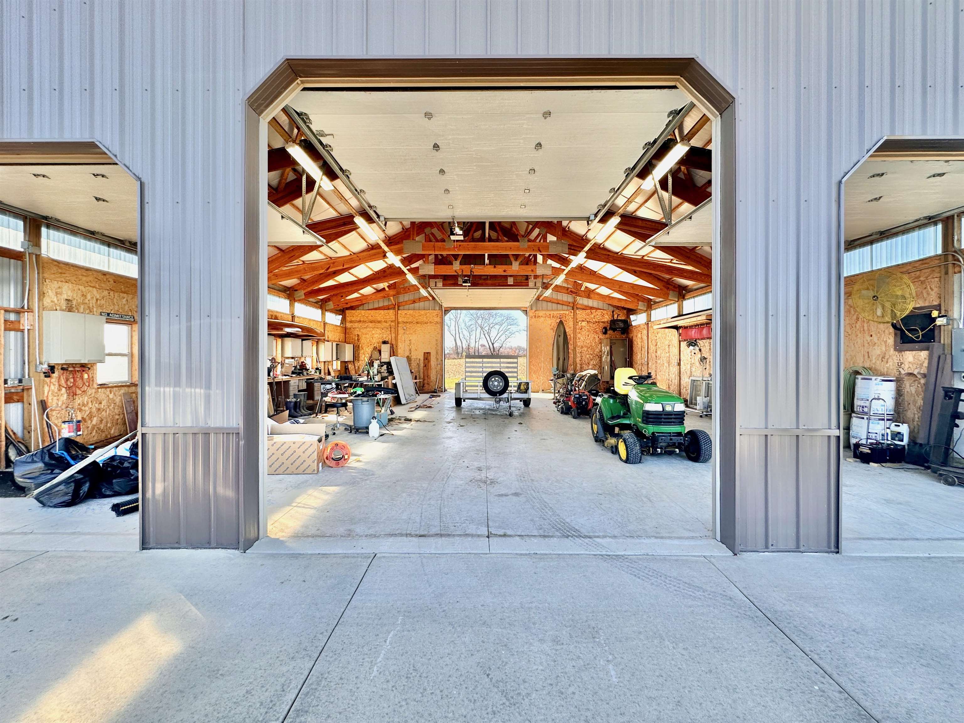 9799 W Stebbinsville Road