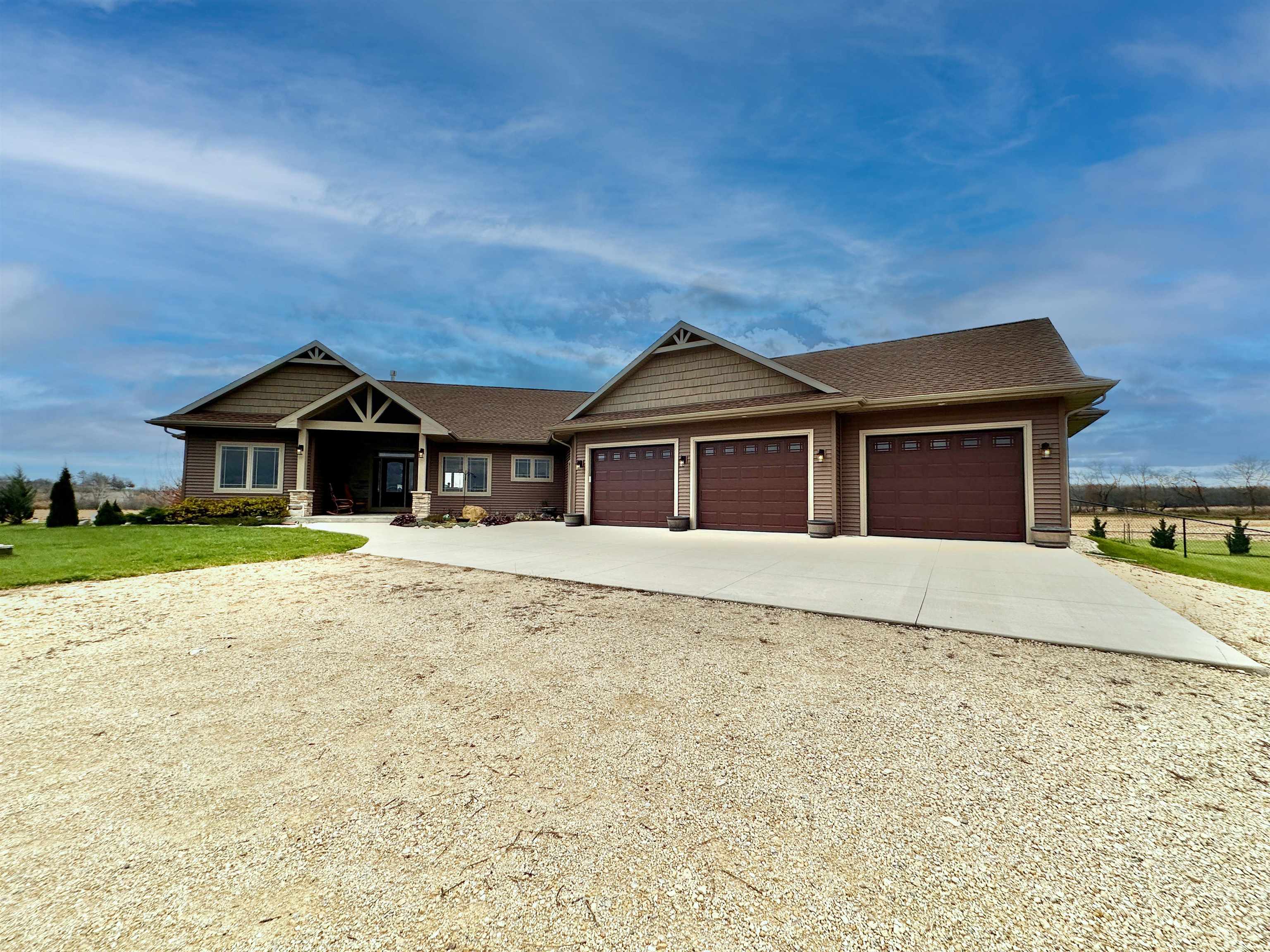 9799 W Stebbinsville Road