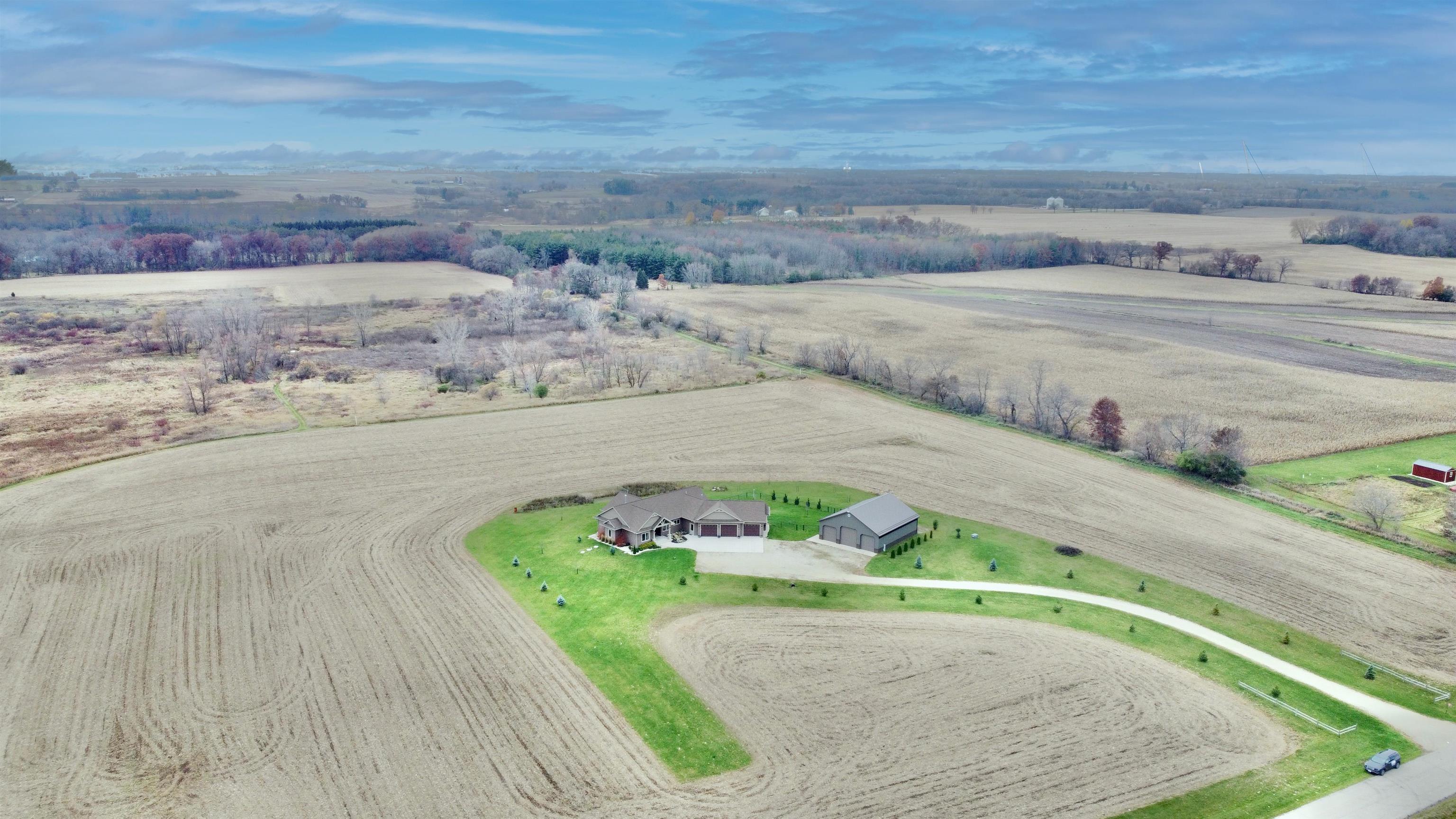 9799 W Stebbinsville Road