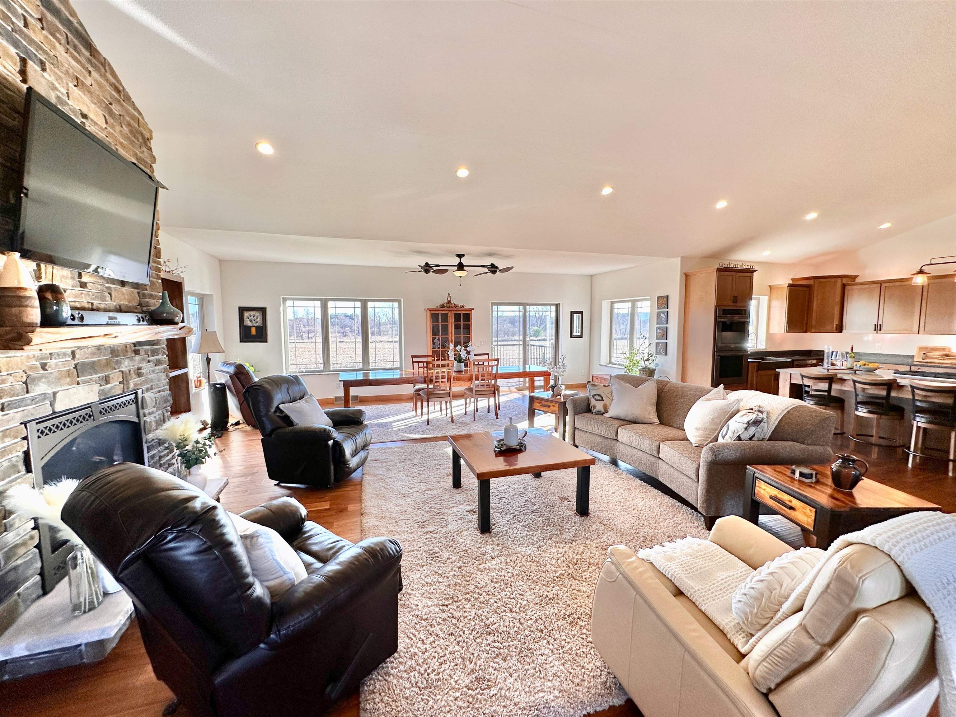 9799 W Stebbinsville Road