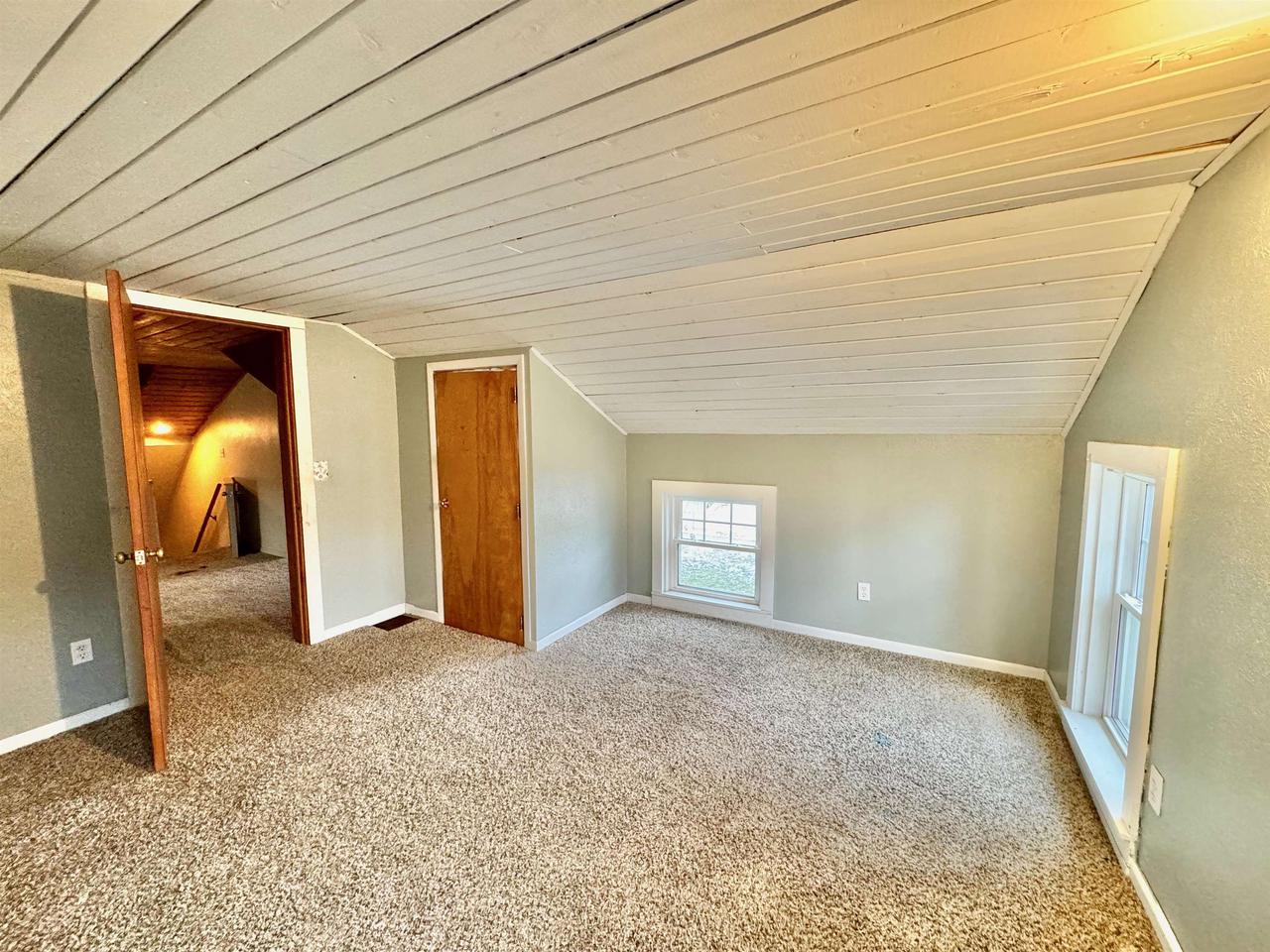 1221 North Washington Street