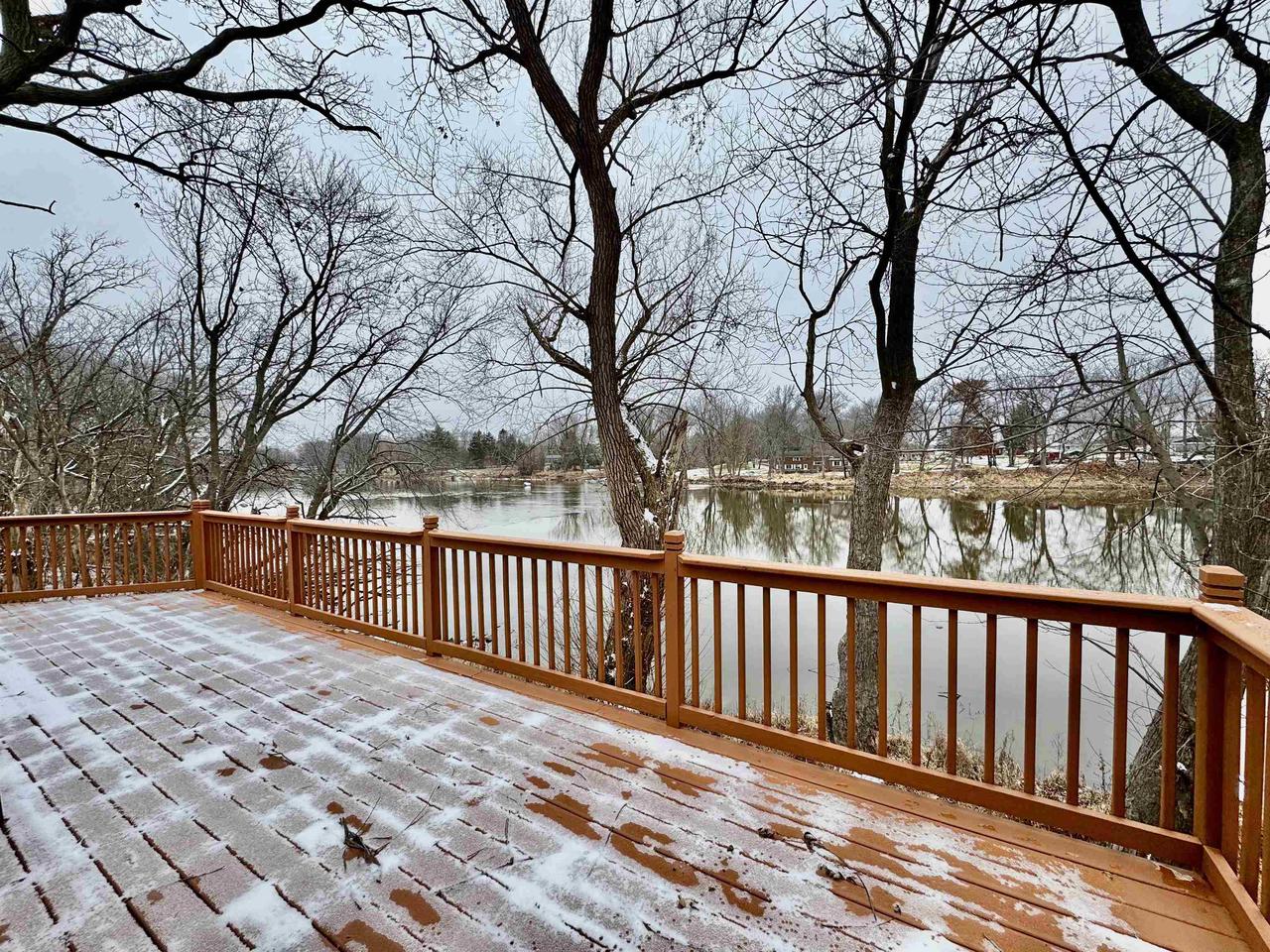 N3759 North Rapids Road