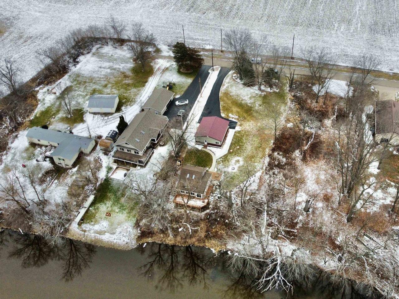 N3759 North Rapids Road