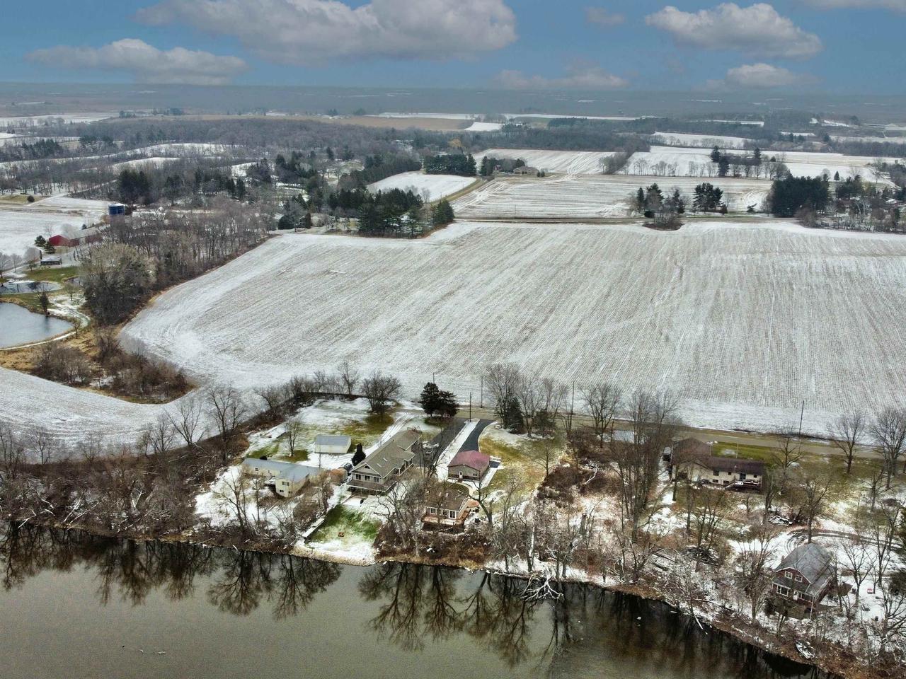 N3759 North Rapids Road