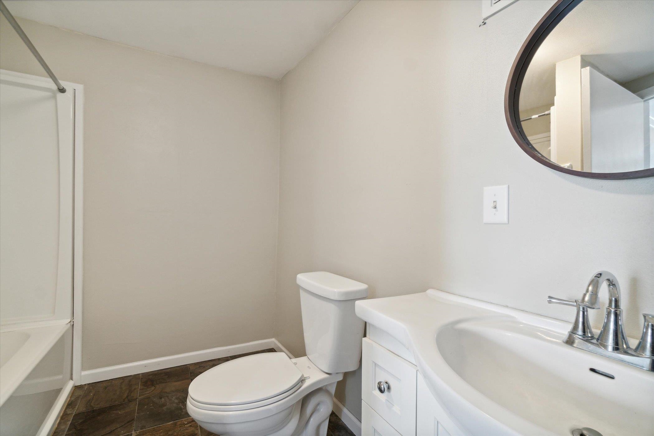 418 N Chatham Street