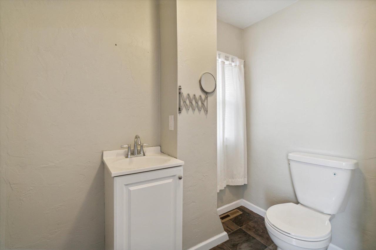 418 North Chatham Street