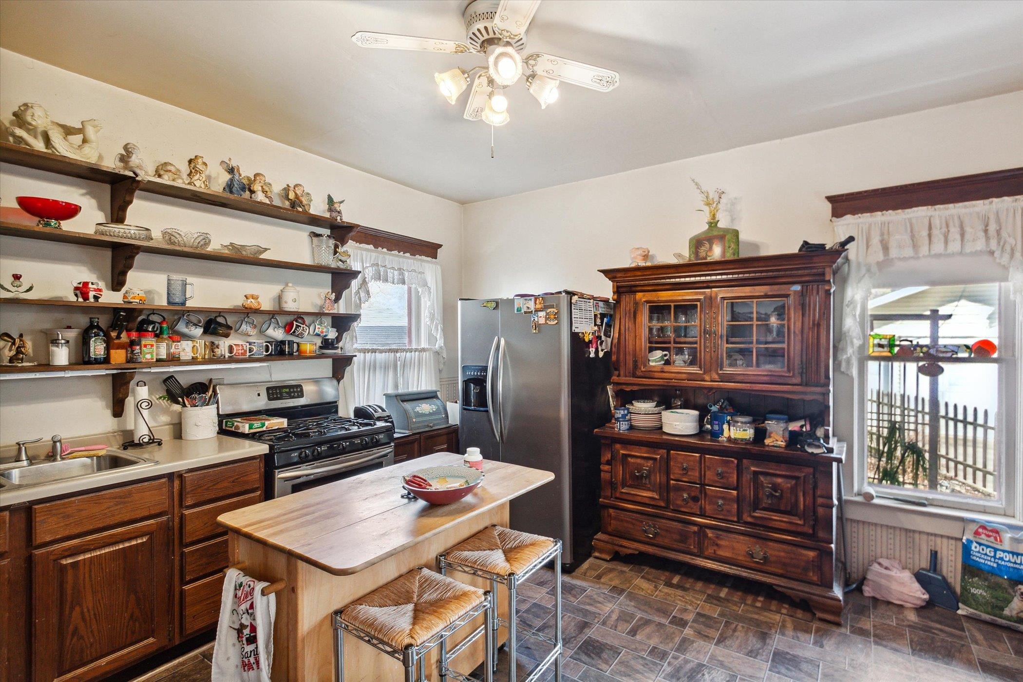 428 N Washington Street