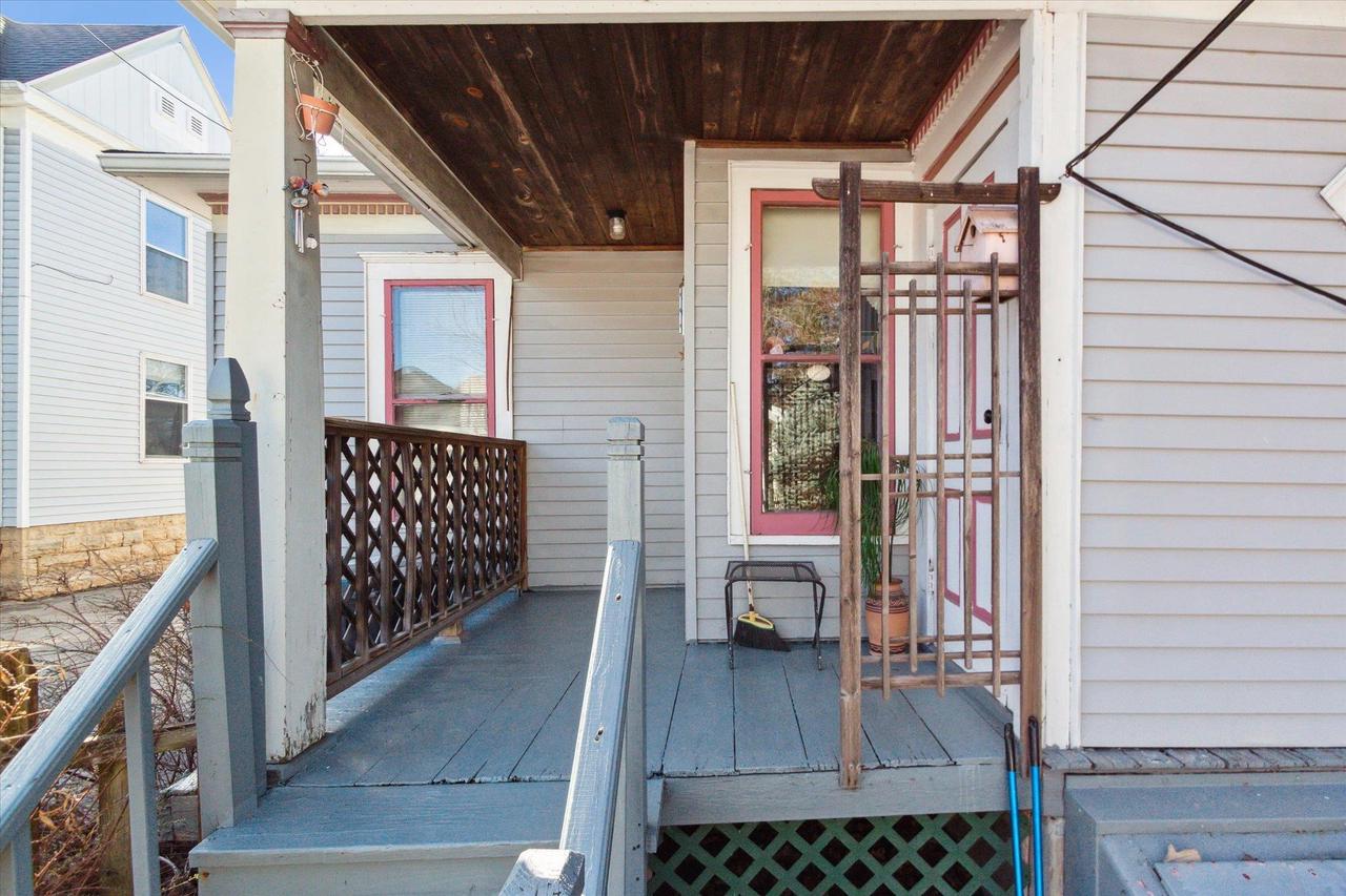 428 North Washington Street