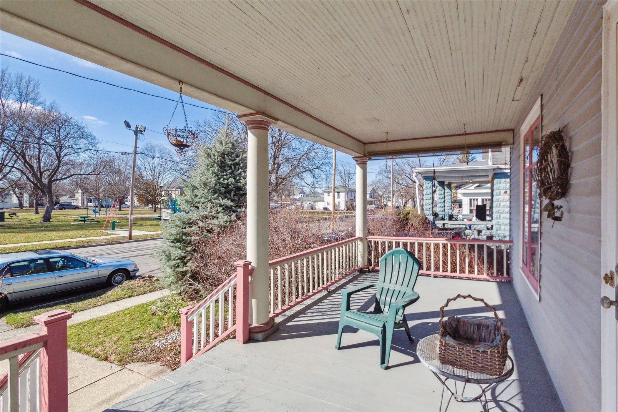 428 N Washington Street