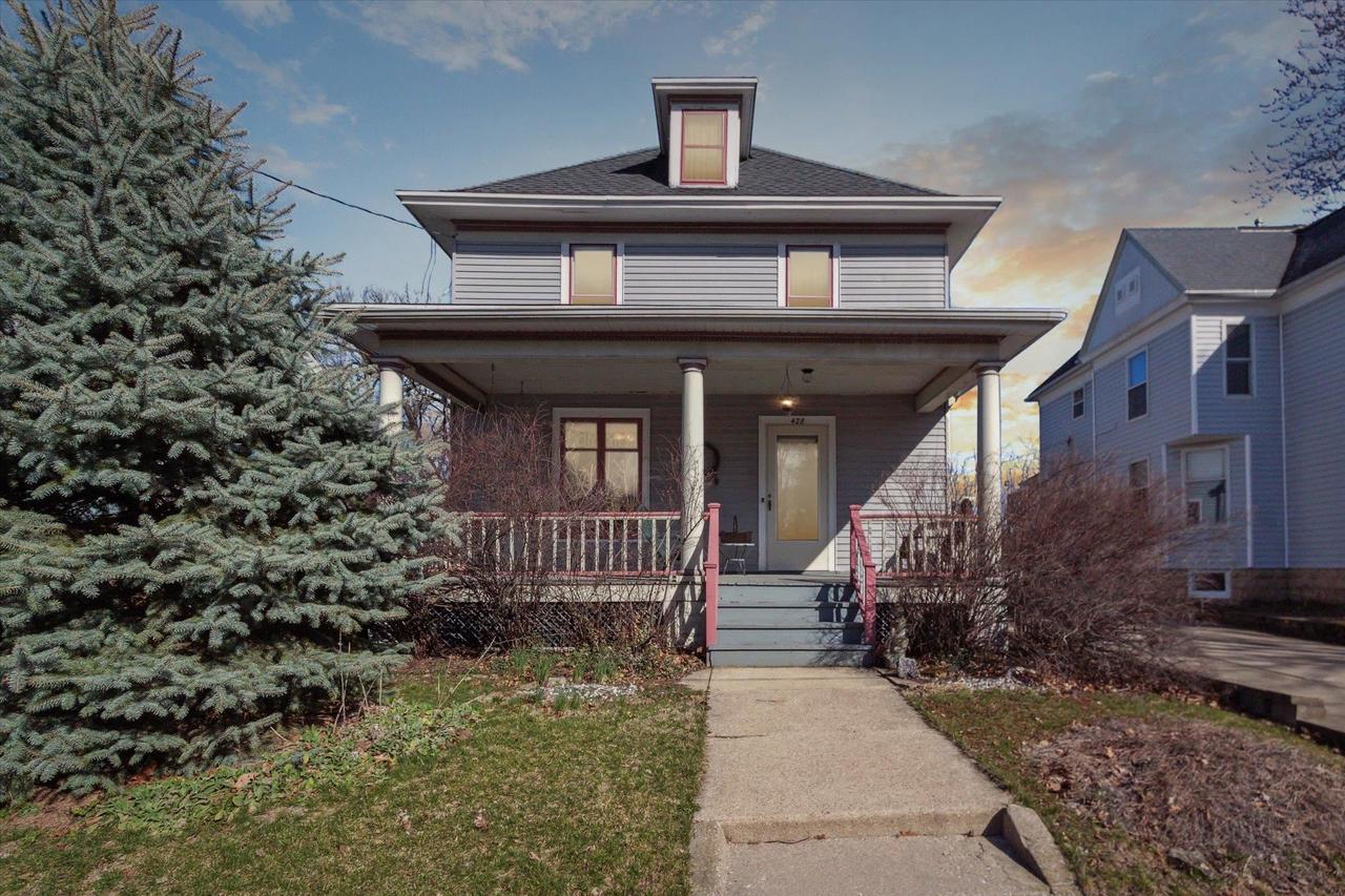 428 North Washington Street