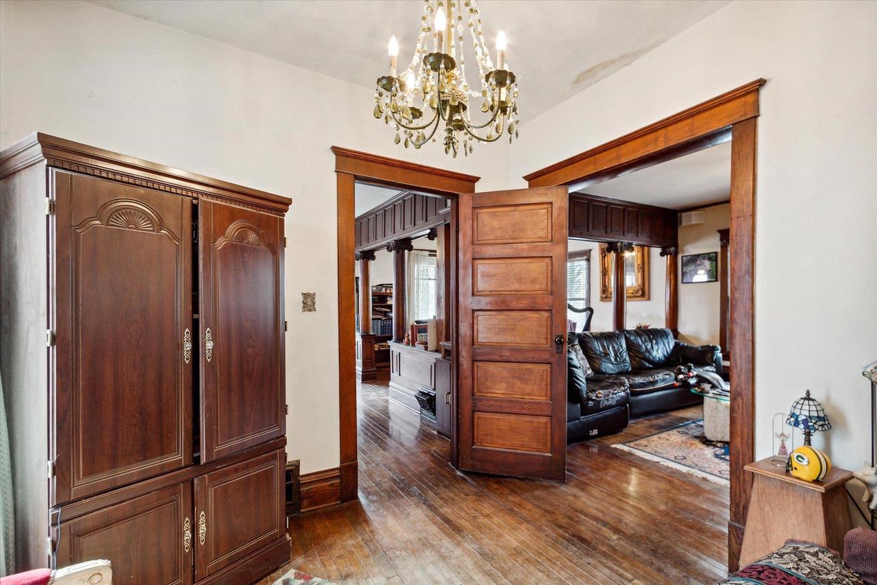 428 North Washington Street