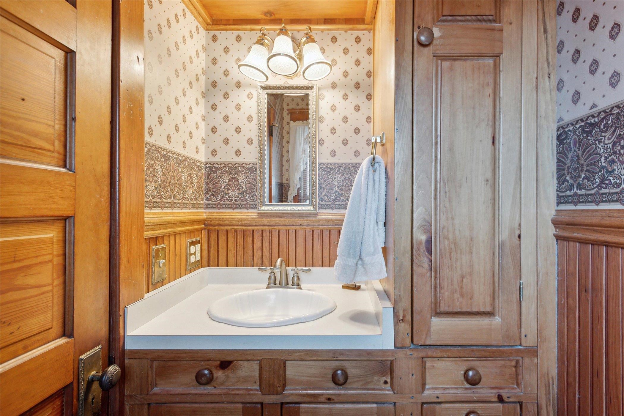 428 N Washington Street