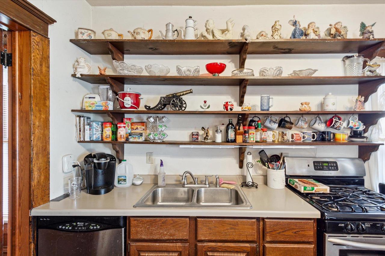 428 North Washington Street