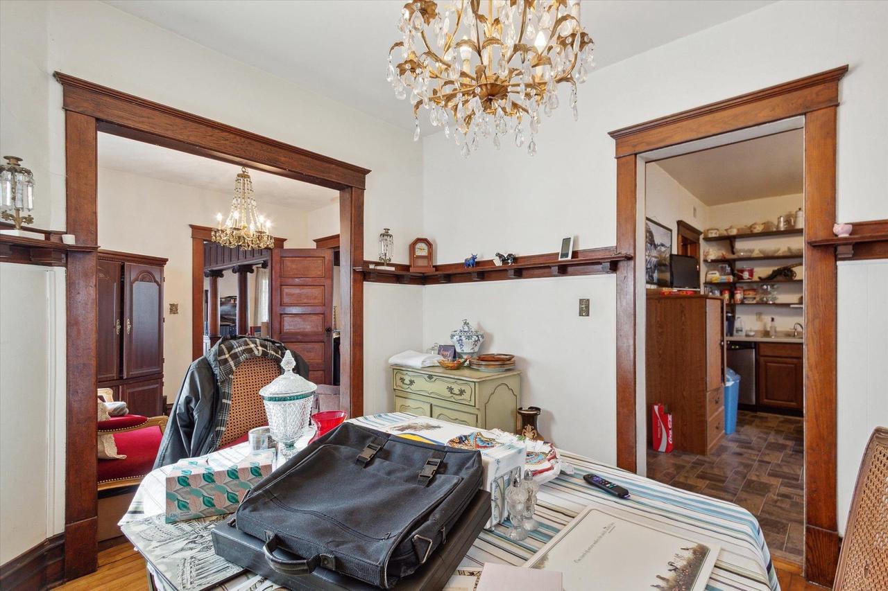 428 North Washington Street