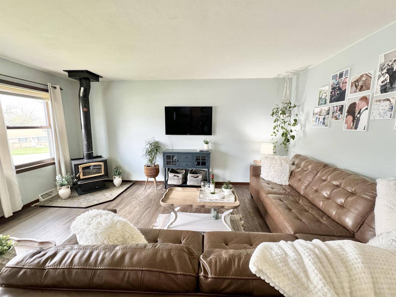 419 West Hilltop Trail