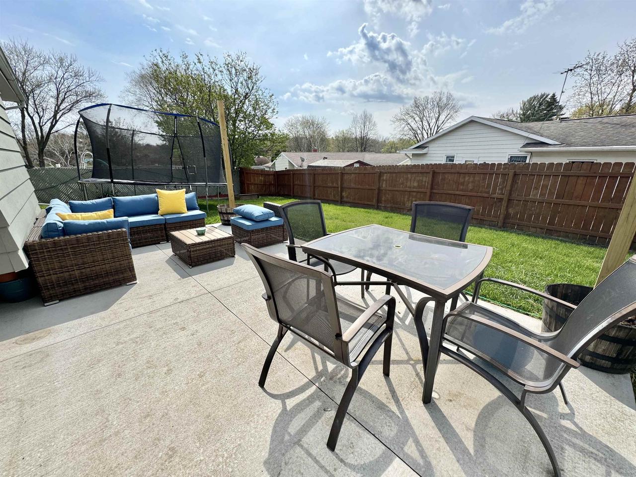 419 West Hilltop Trail