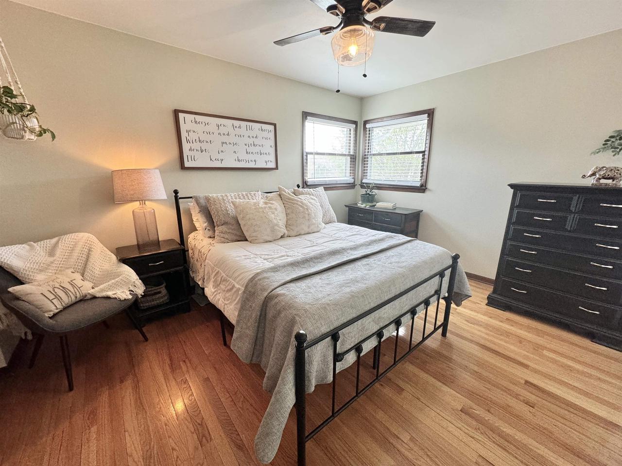 419 West Hilltop Trail