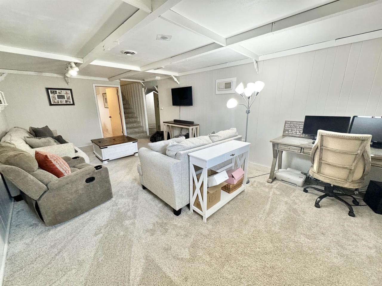 419 West Hilltop Trail