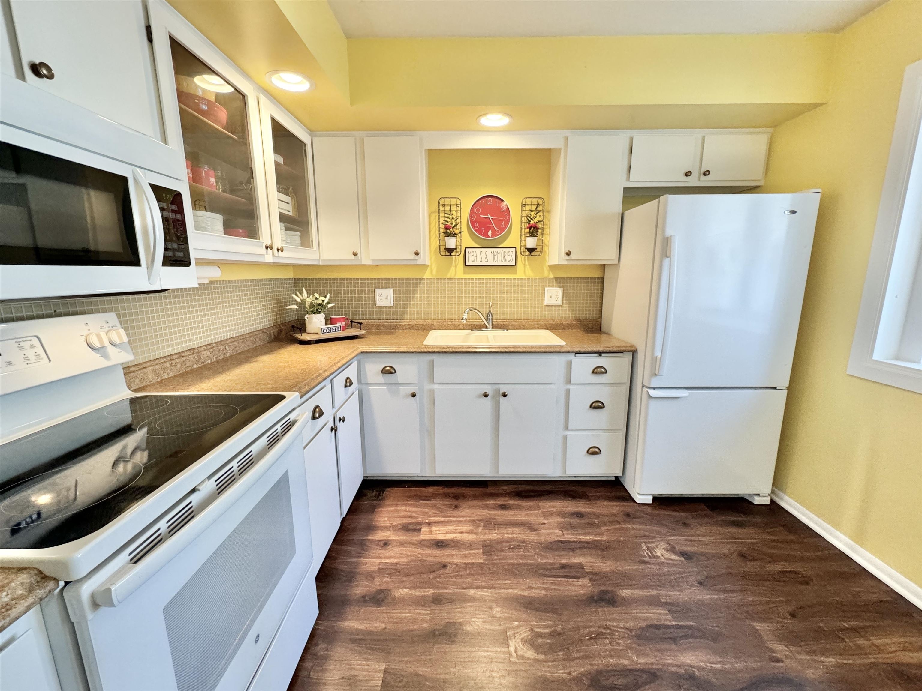 2003 N Lexington Drive