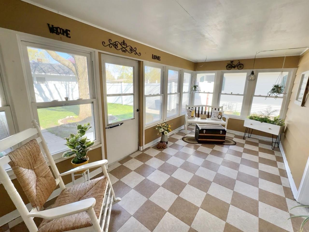 2003 North Lexington Drive